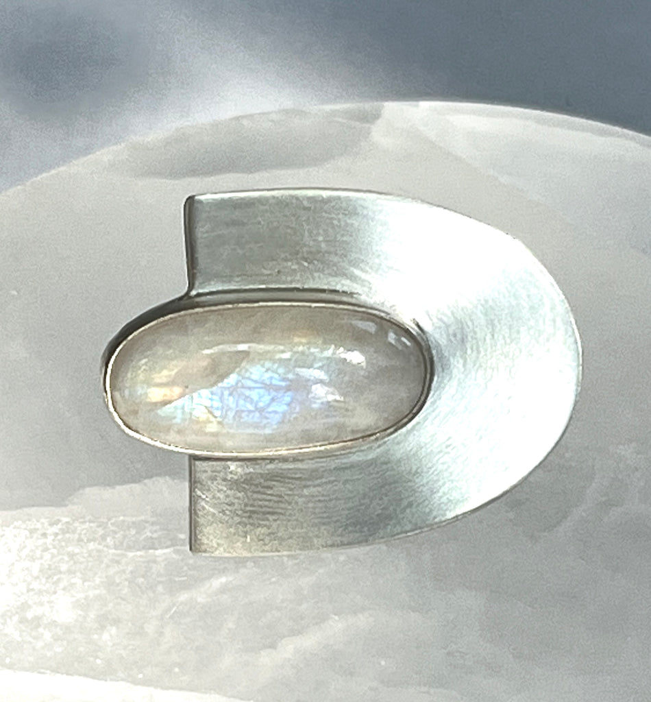 OOAK: Oval Moonstone Ring - Size 8