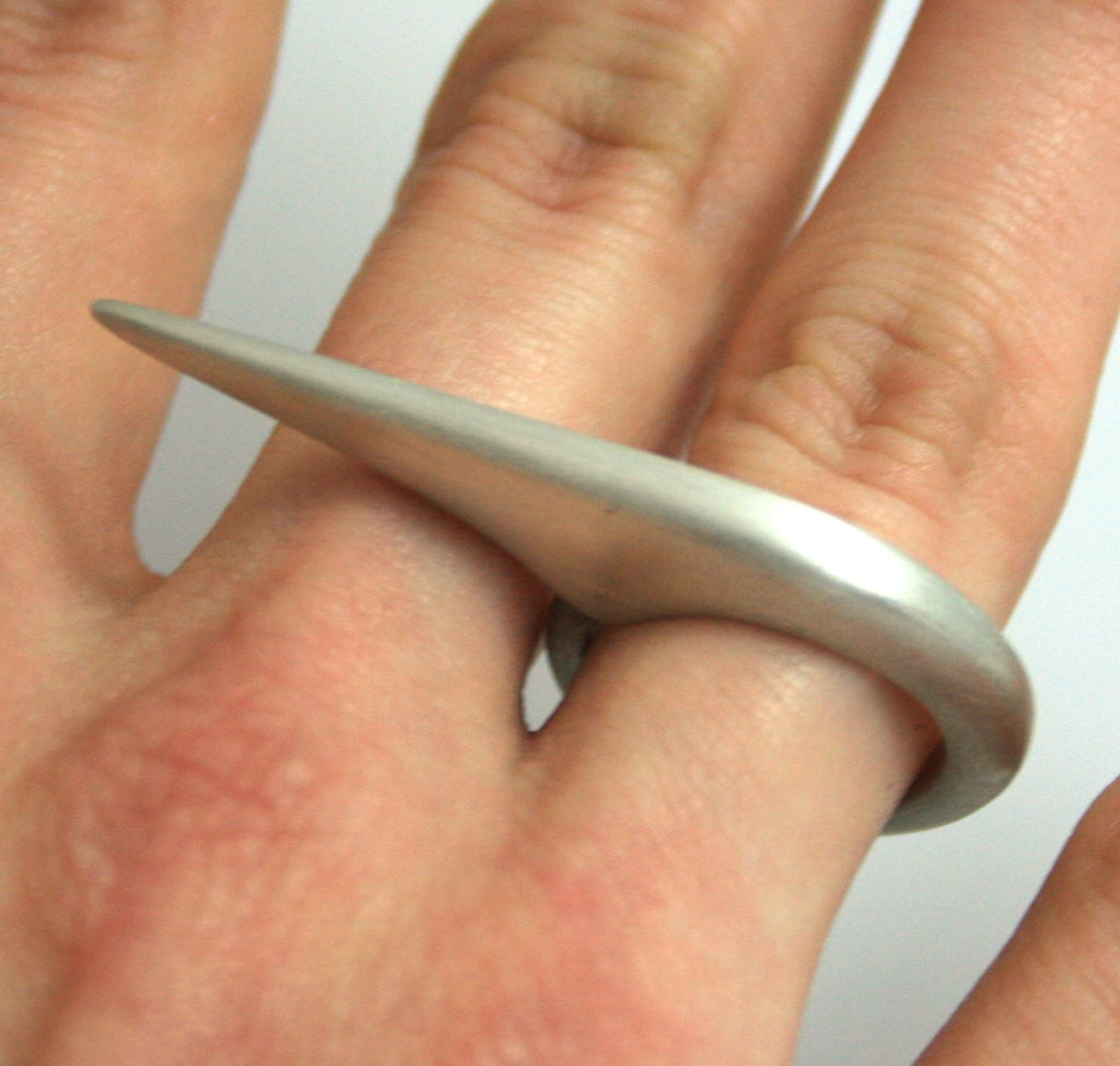 Point Ring Sharp Point Ring – Solder & Sage